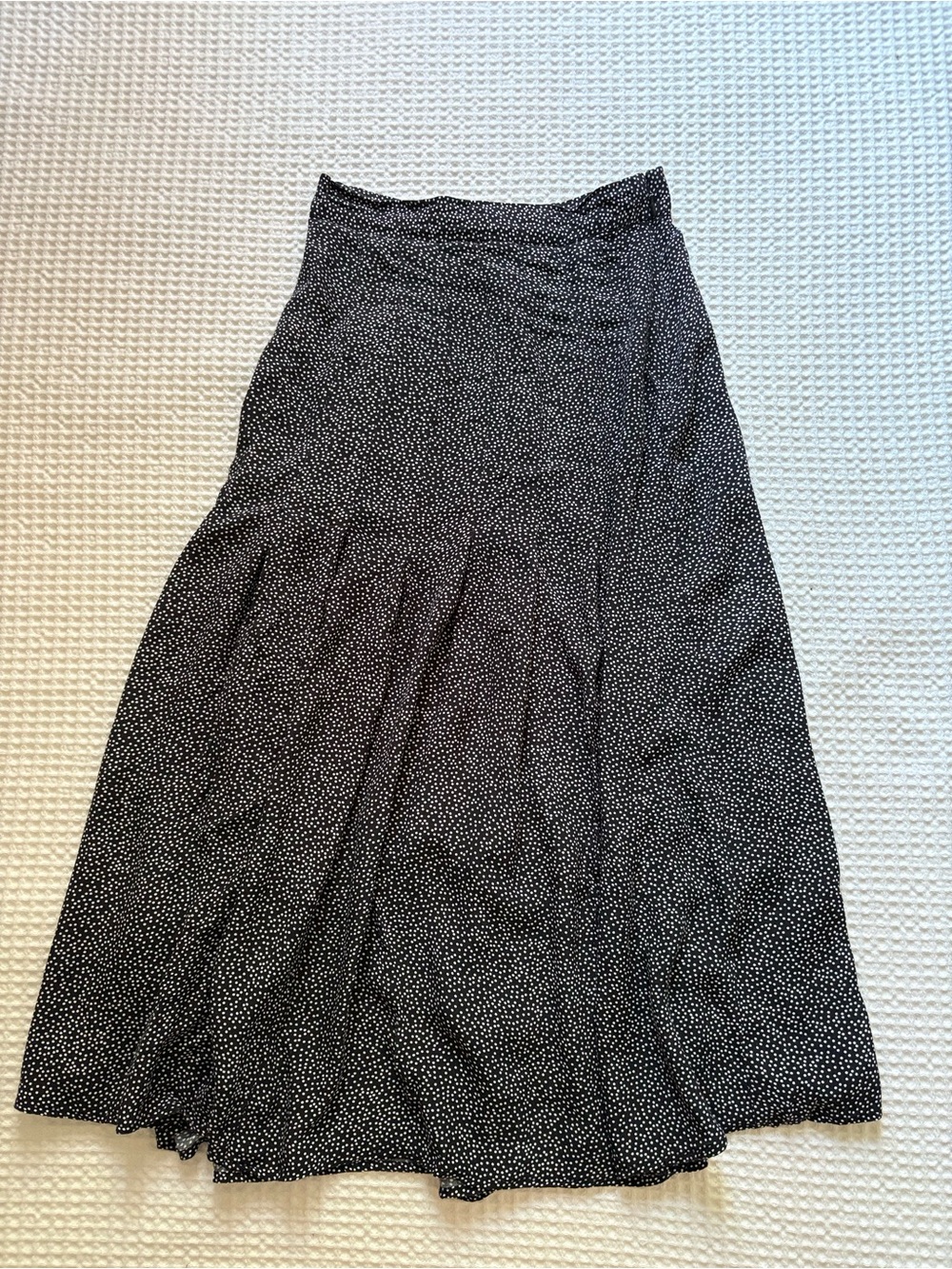 H&M Black and White Midi Skirt with Dot Print